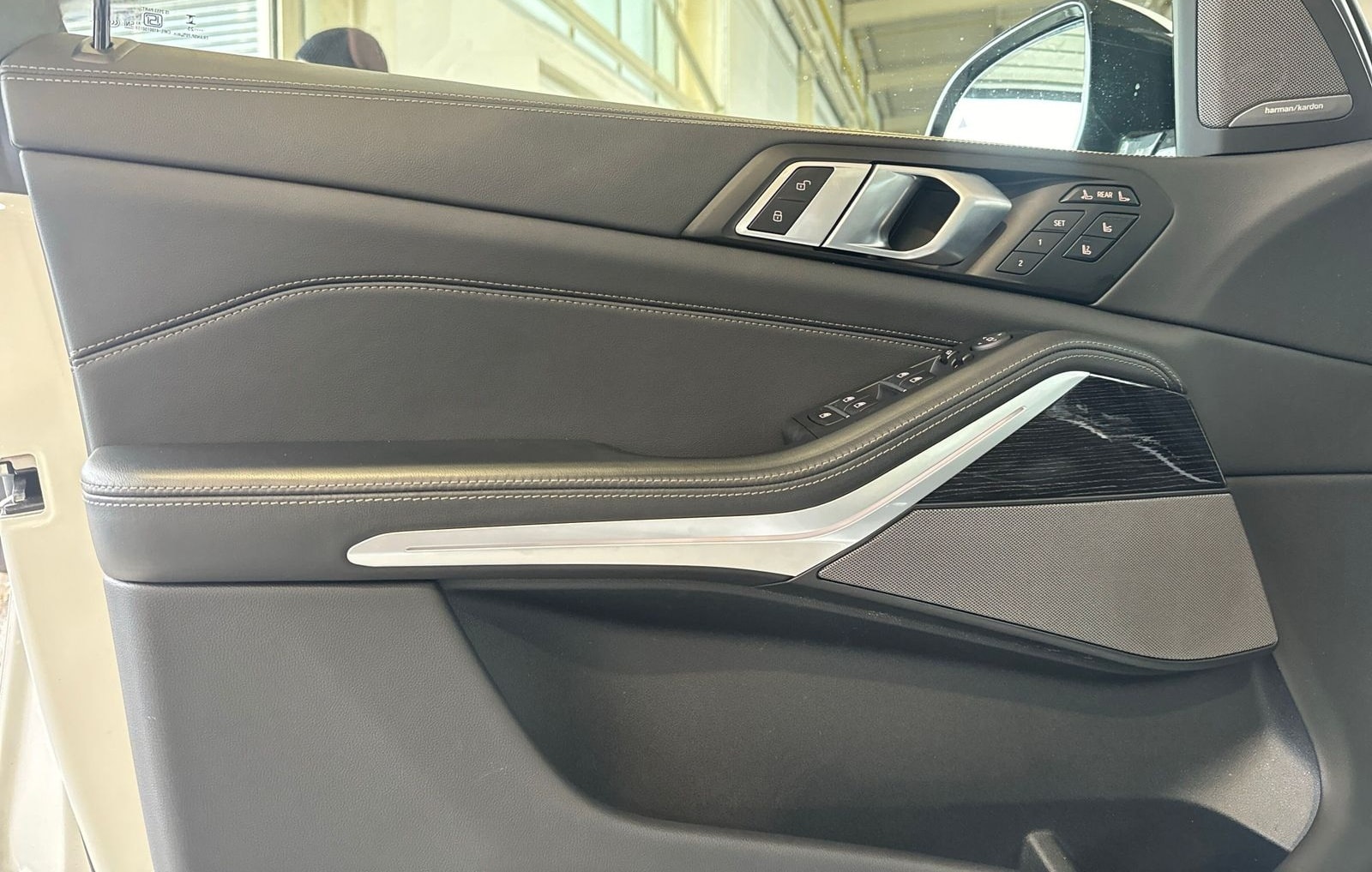 BMW X7 xDrive40d *M Sport*22 Zoll*Exec. Drive*AHK*In foto 18