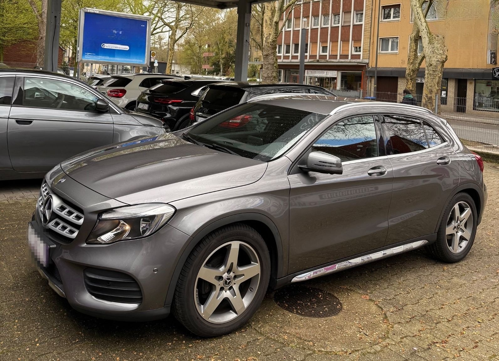Mercedes-Benz GLA 200 AMG/Kamera/Automatik/Neu Inspektion foto 4