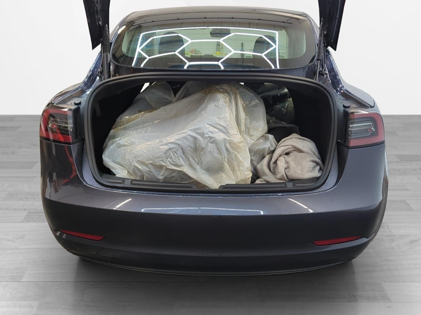 Tesla Model 3 Standard Range A.Pilot Pr.Int. AHK foto 9