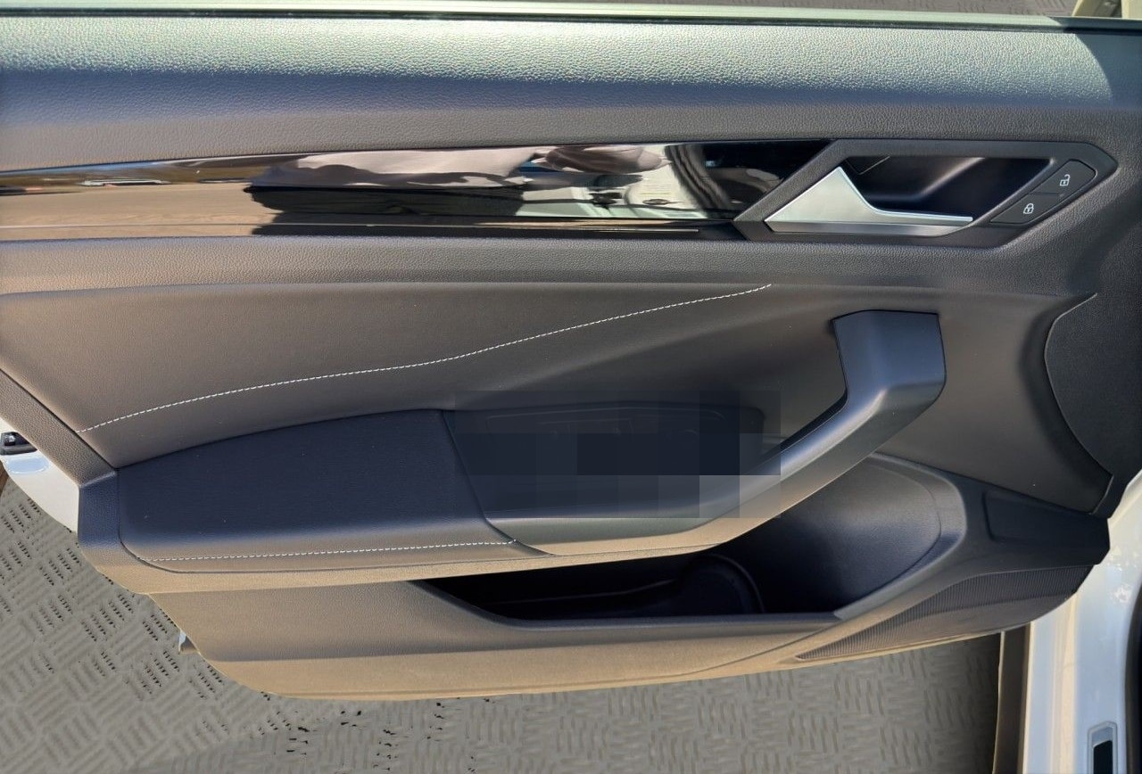 Volkswagen T-Roc 1.0 TSI R-Line ACC+PDC+LED+SPURASSIST+SHZ foto 18