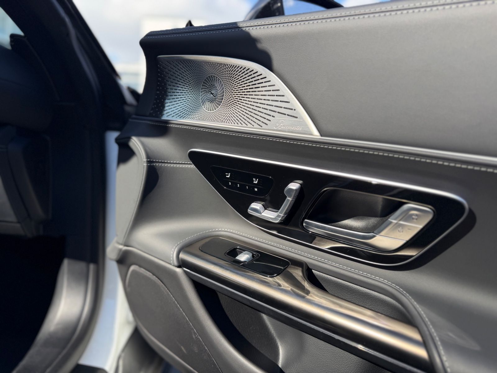 Mercedes-Benz SL AMG 43 V8 PAKET*BURMESTER*360*DISTR*MEMORY foto 15