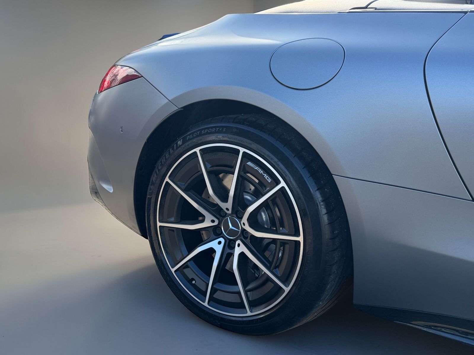 Mercedes-Benz SL AMG 43 V8 PAKET*BURMESTER*360*DISTR*MEMORY foto 7