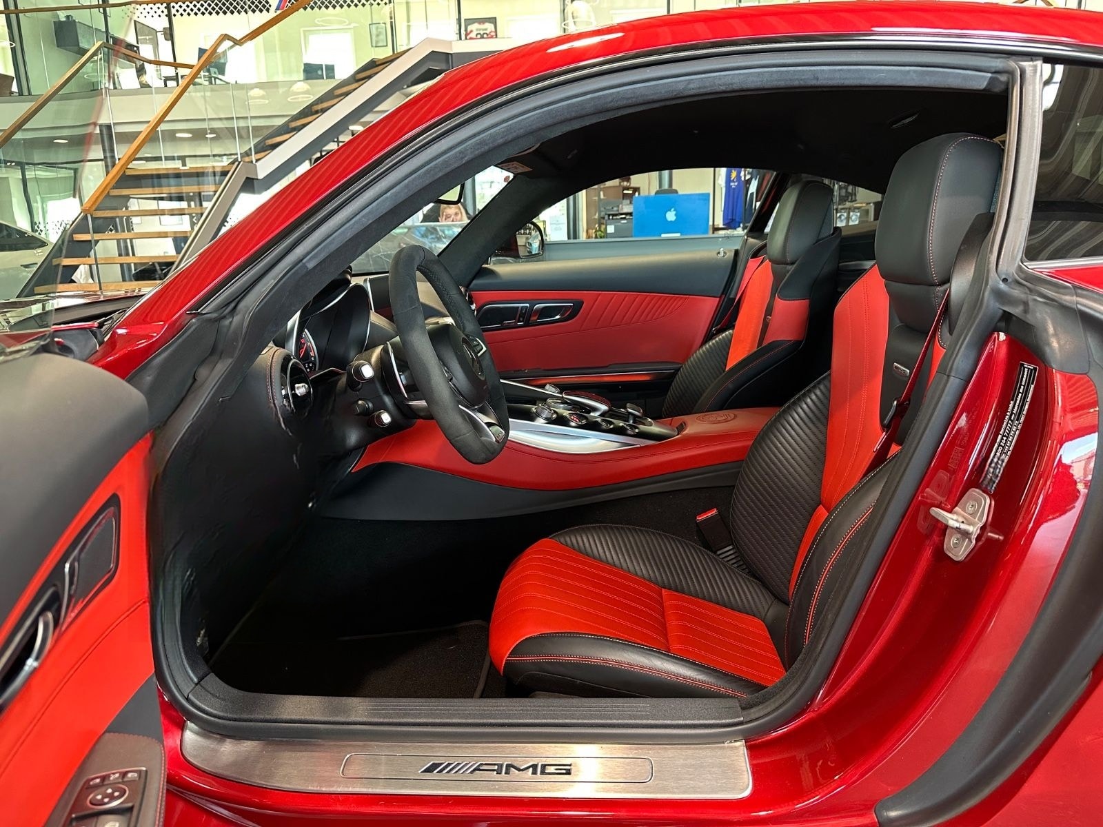 Mercedes-Benz AMG GT S 4.0 V8 S DCT 2.H/S-H/310/BURM./NIGHT/LM foto 14