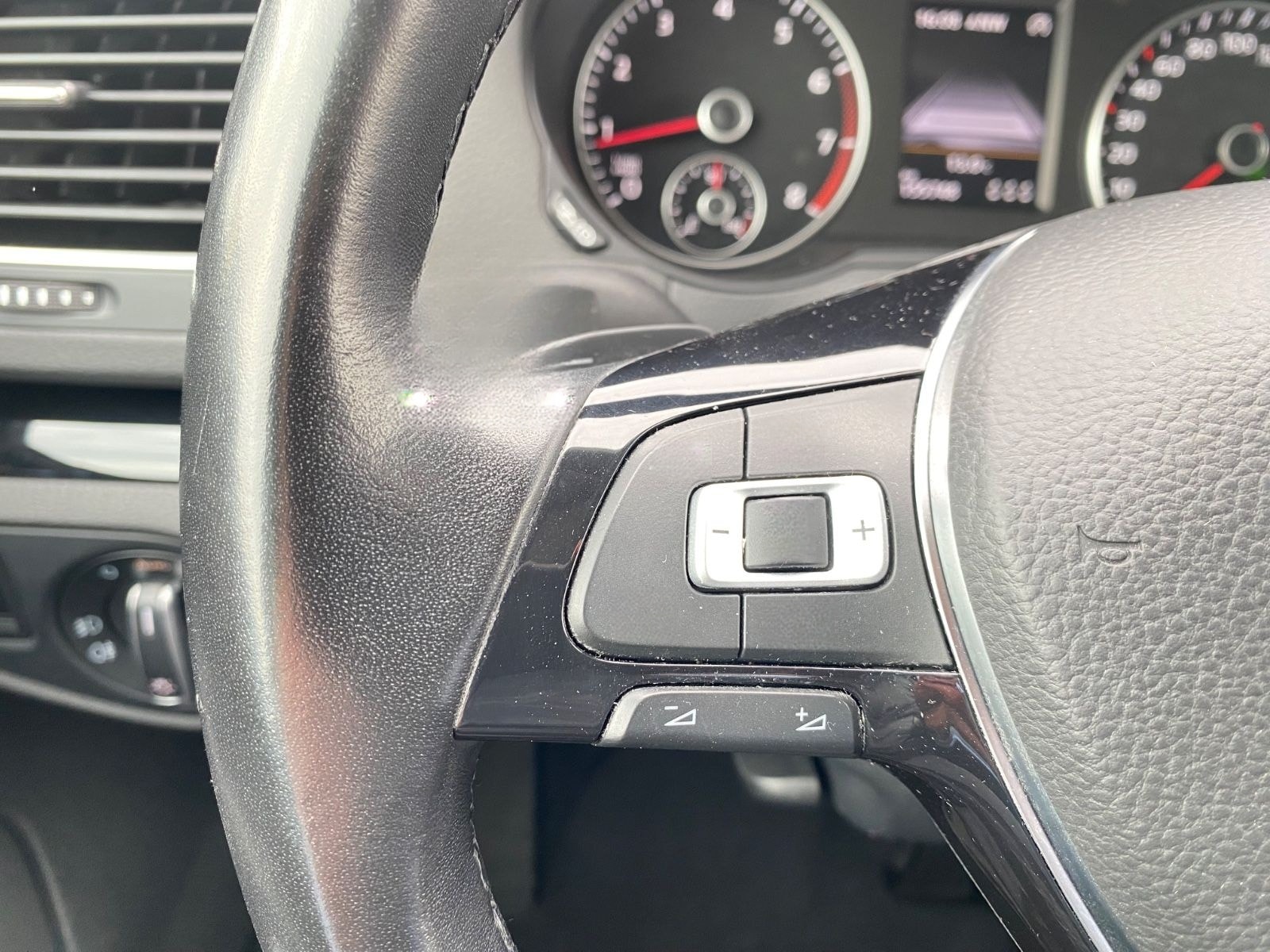 Volkswagen Sharan Highline ,NAVI,XENON,ACC,SHZ,AHK,RFK,DAB foto 18