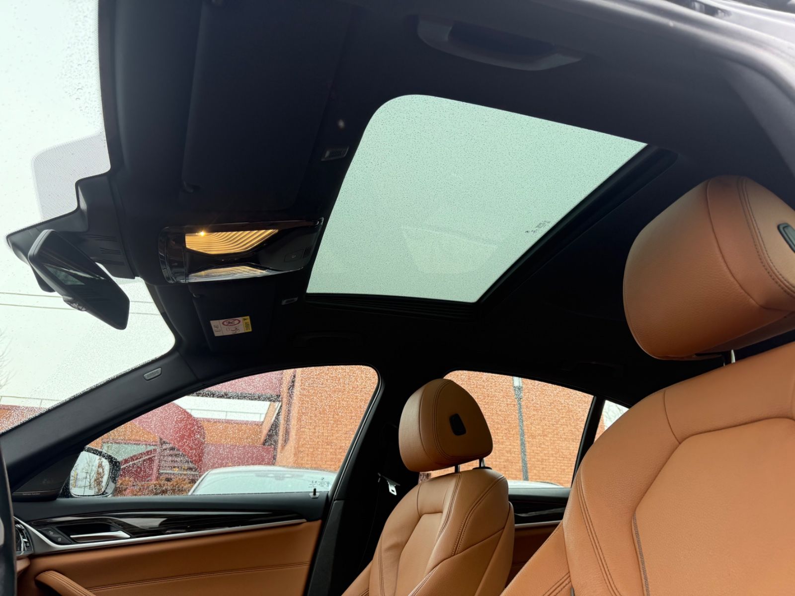 BMW 520d M-Sport*Glasdach*Harman*Kamera*AHK*4 Zonen foto 13