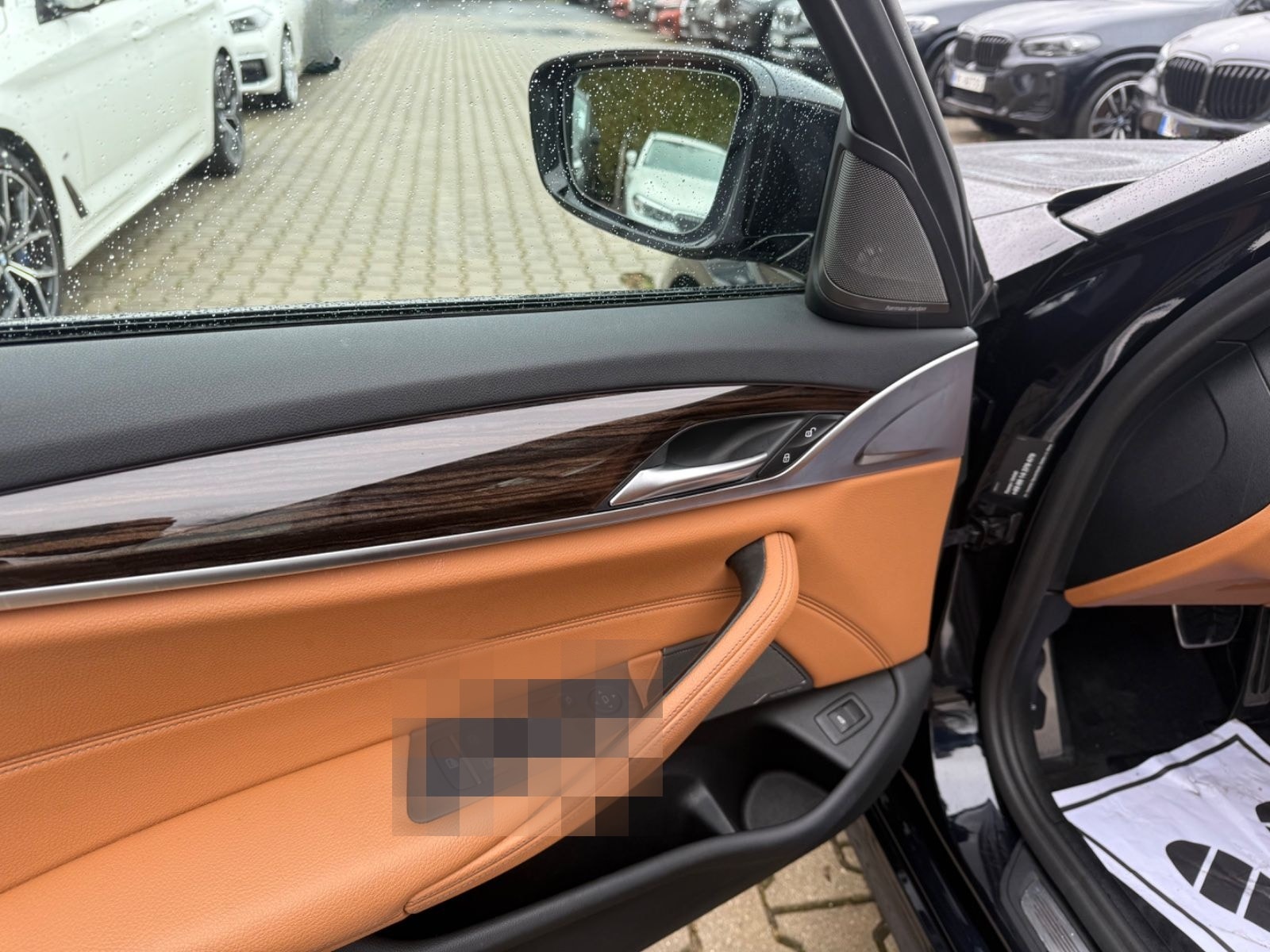 BMW 520d M-Sport*Glasdach*Harman*Kamera*AHK*4 Zonen foto 24