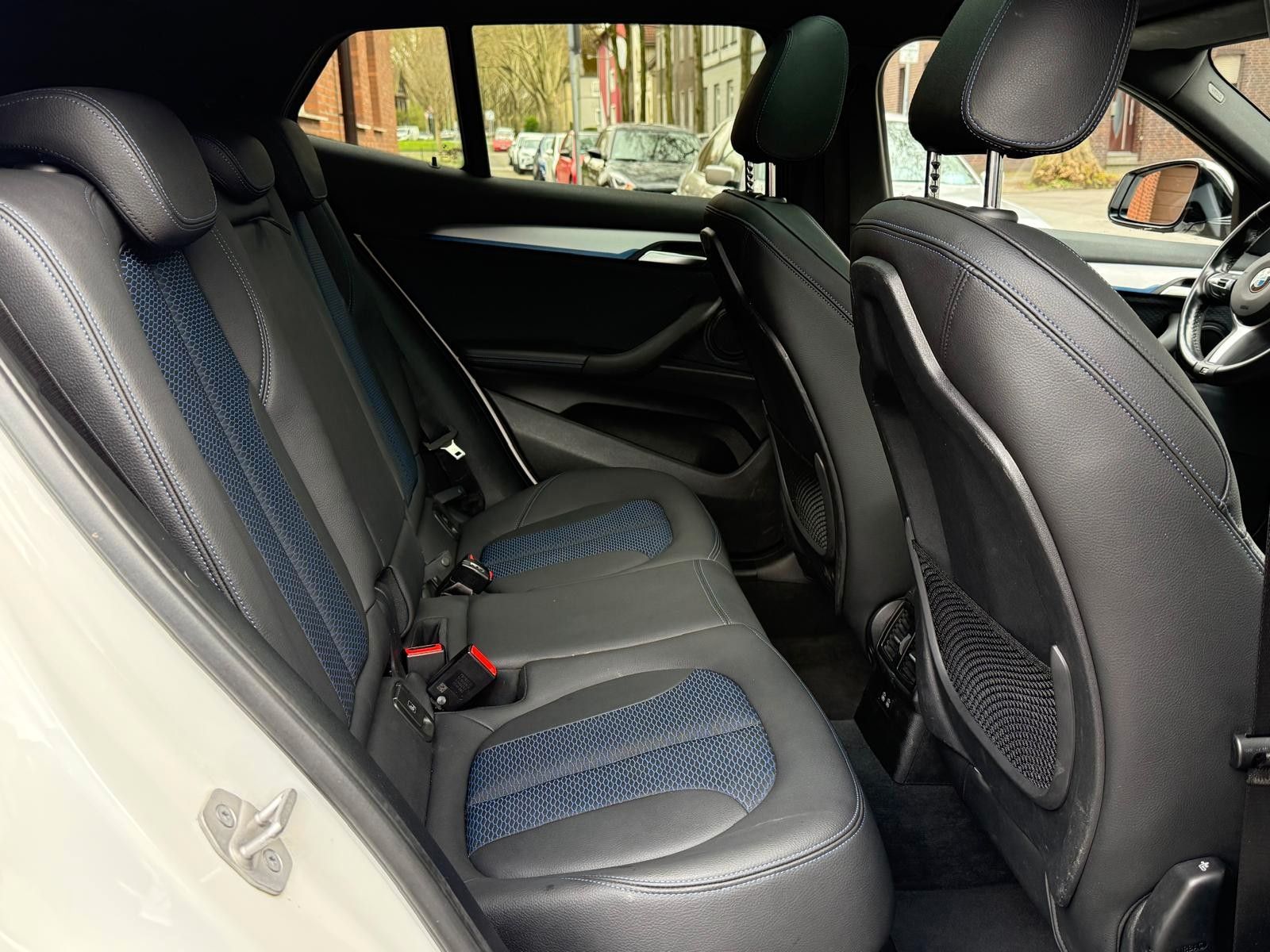 BMW X2 sDrive 18 i M Sport foto 16