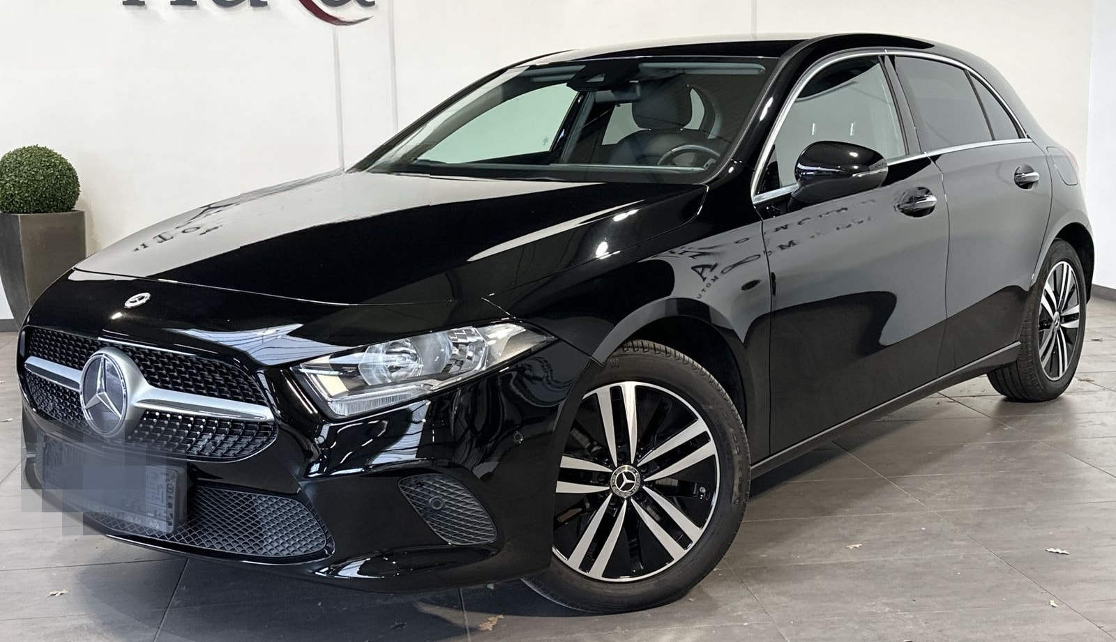 Mercedes-Benz A 250e Progressive NAV+KEYLESS+TEMPO+PARKASSIST foto 2