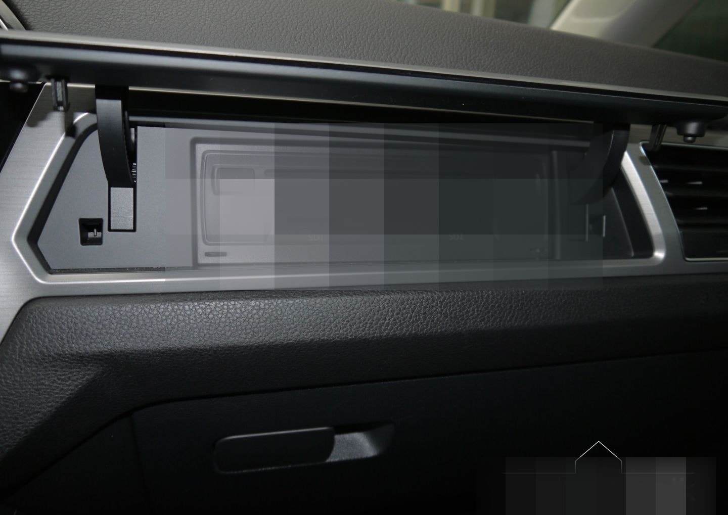 Volkswagen Touran 2.0 TDI Comfortline NAVI LEC ACC foto 13