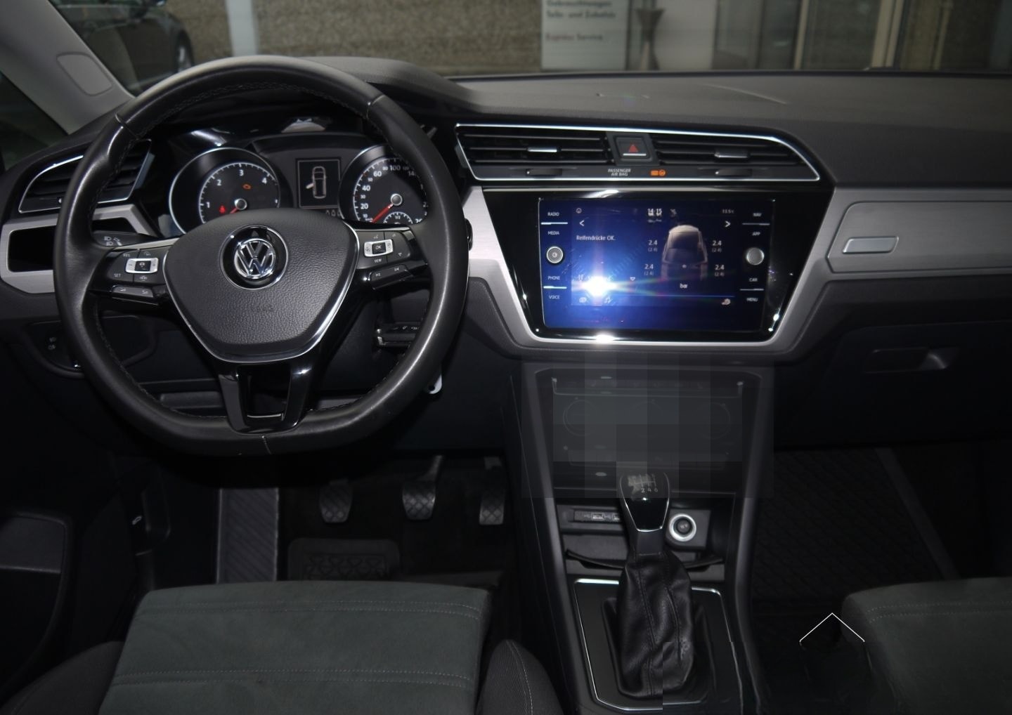 Volkswagen Touran 2.0 TDI Comfortline NAVI LEC ACC foto 8