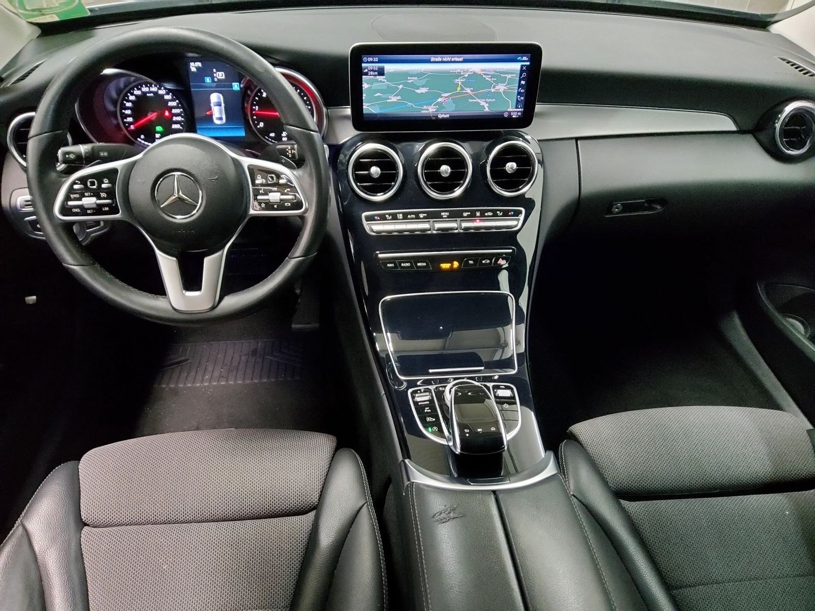 Mercedes-Benz C 220 d Avantgarde Navi Multibeam RFK StHzg Shz foto 5