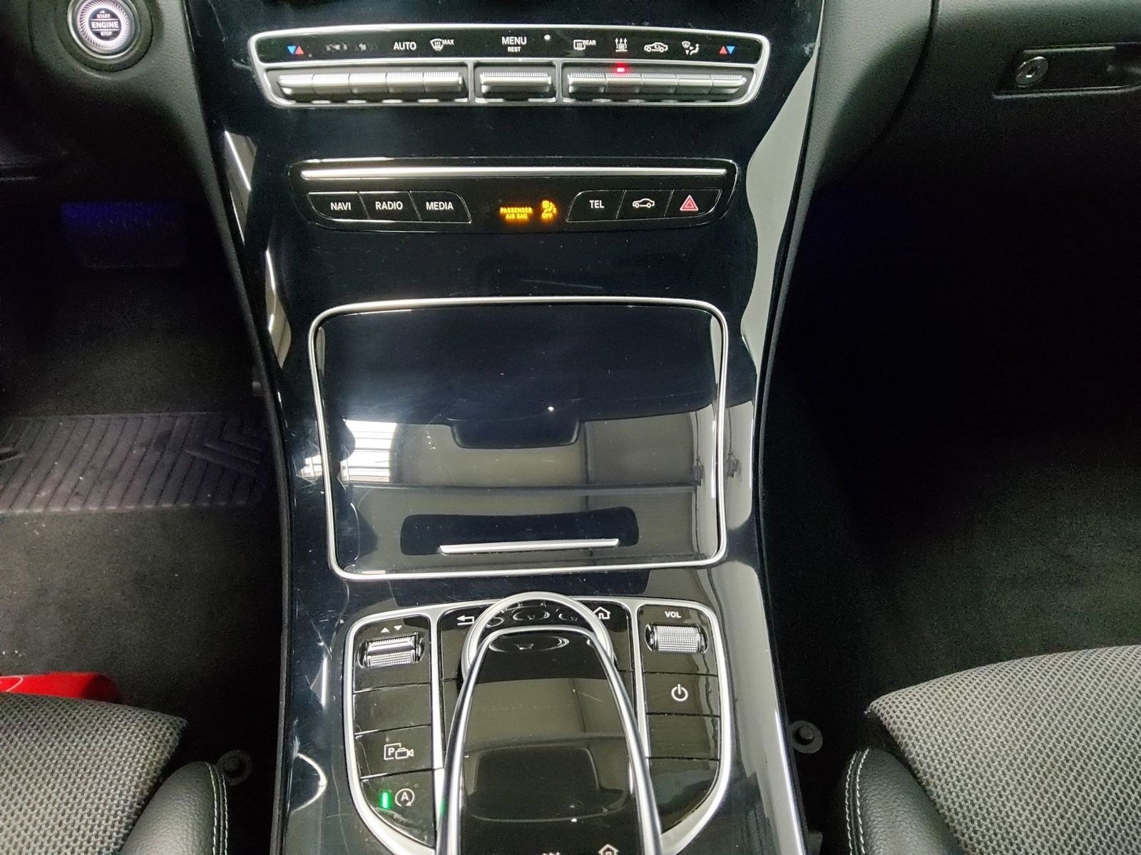 Mercedes-Benz C 220 d Avantgarde Navi Multibeam RFK StHzg Shz foto 6