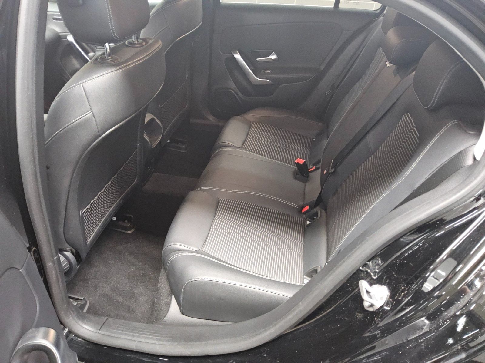 Mercedes-Benz A 250 e Progressive T-Leder Navi LED RfK Shz foto 13