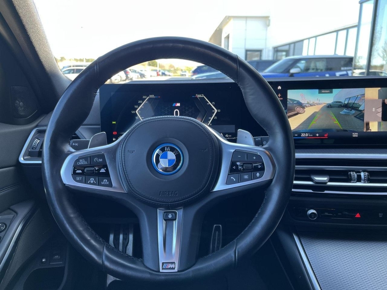 BMW 330e xDrive Touring M-Sport ACC 360° H/K AHK foto 10
