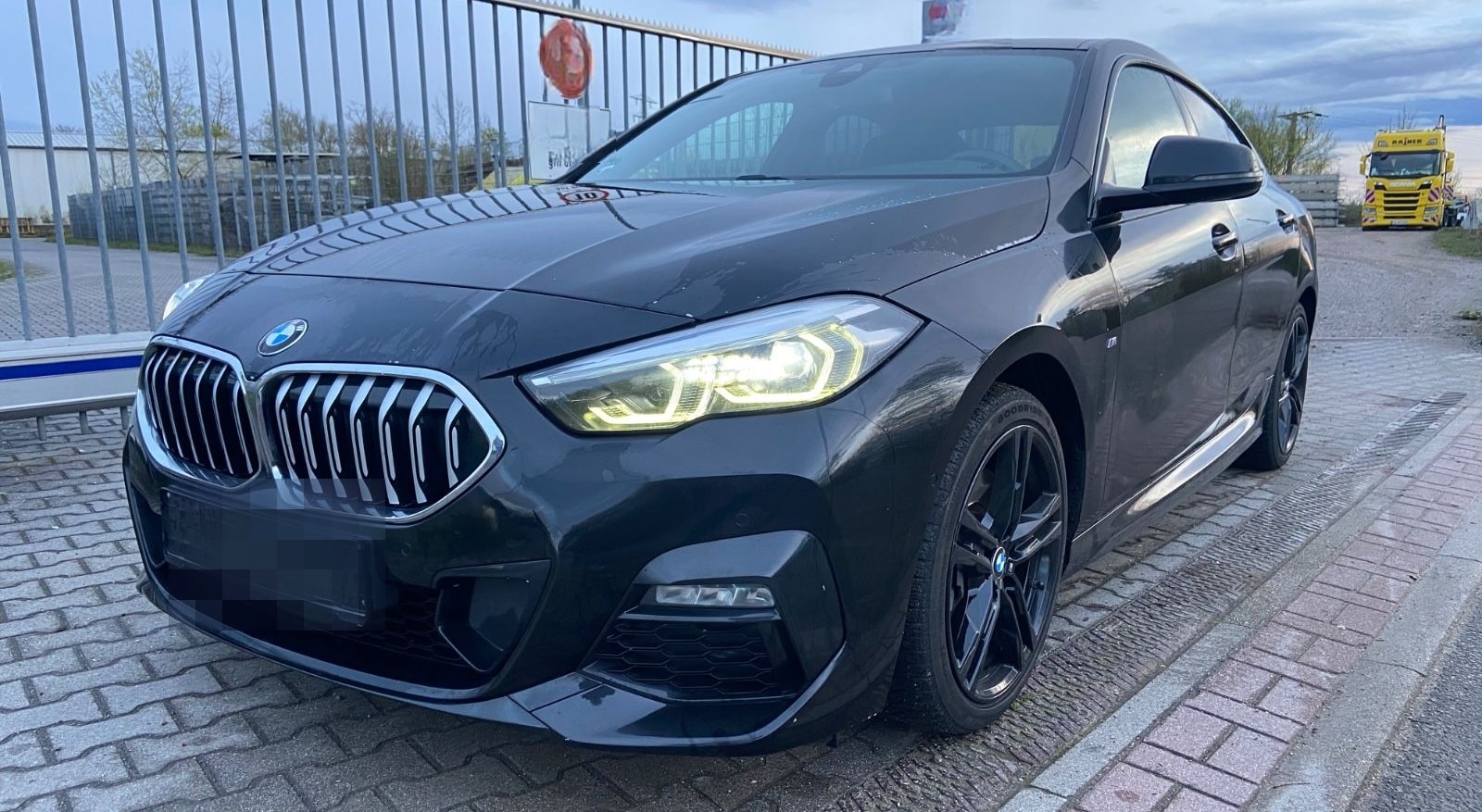 BMW 220 Gran Coupé M sport M paket foto 1