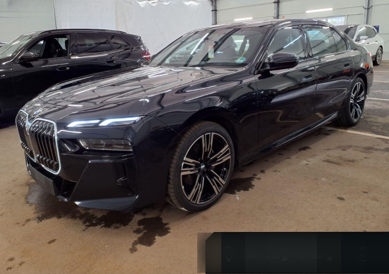BMW 740d xDr M SPORT SkyLounge,StHzg,360°,DAPro,HUD foto 1