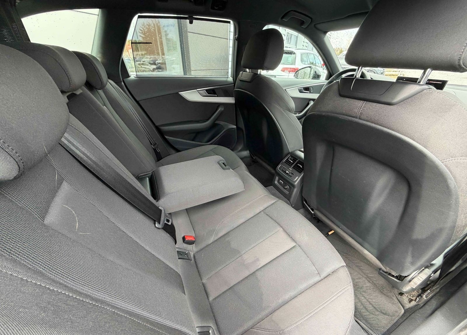 Audi A4 Avant 50 TDI qu S tr. 2x S line AHK LED ACC foto 17