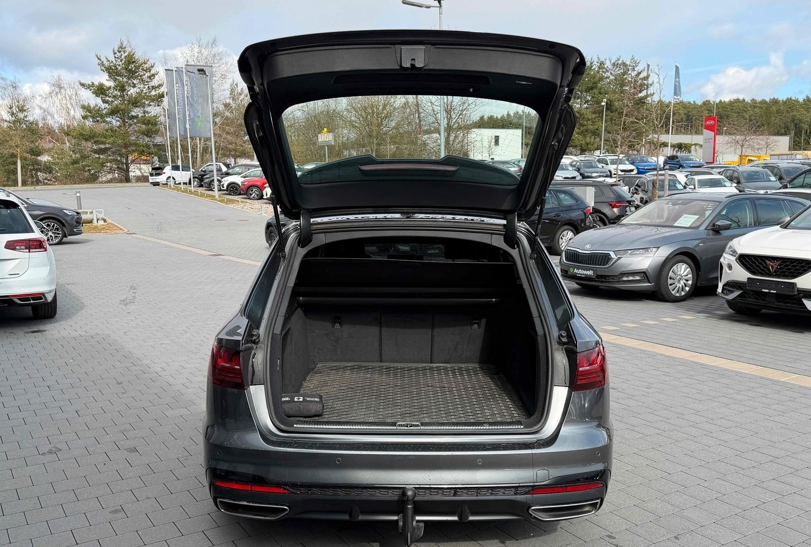 Audi A4 Avant 50 TDI qu S tr. 2x S line AHK LED ACC foto 5