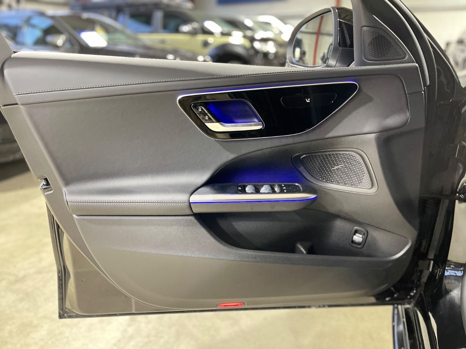 Mercedes-Benz C 180 T-MOD.-AMG-LINE+AHK+SHZ+PANO+360°+GARANTIE foto 17