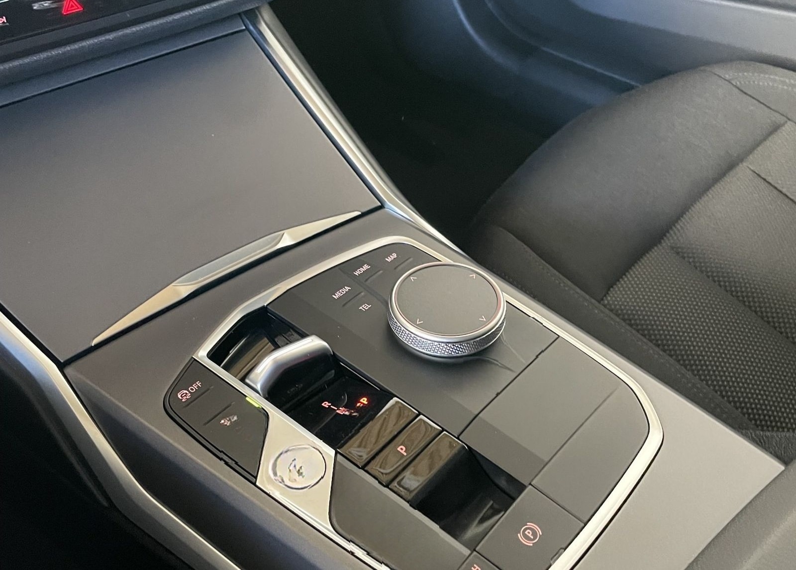 BMW 318i A Touring Navi|AHK|MFL|PDC|SHZ foto 16