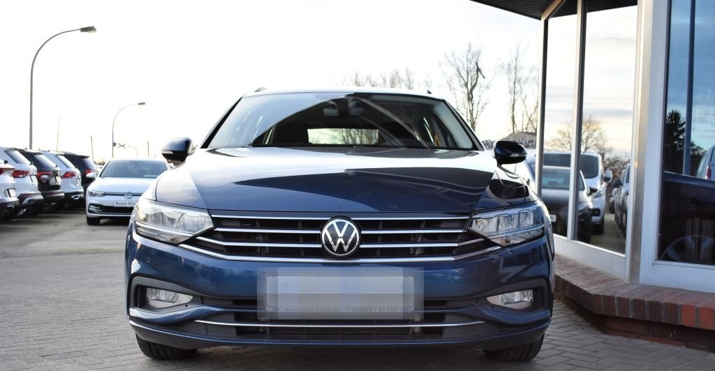 Volkswagen Passat Variant 2.0 TDI SCR Business LED-Scheinwe foto 8