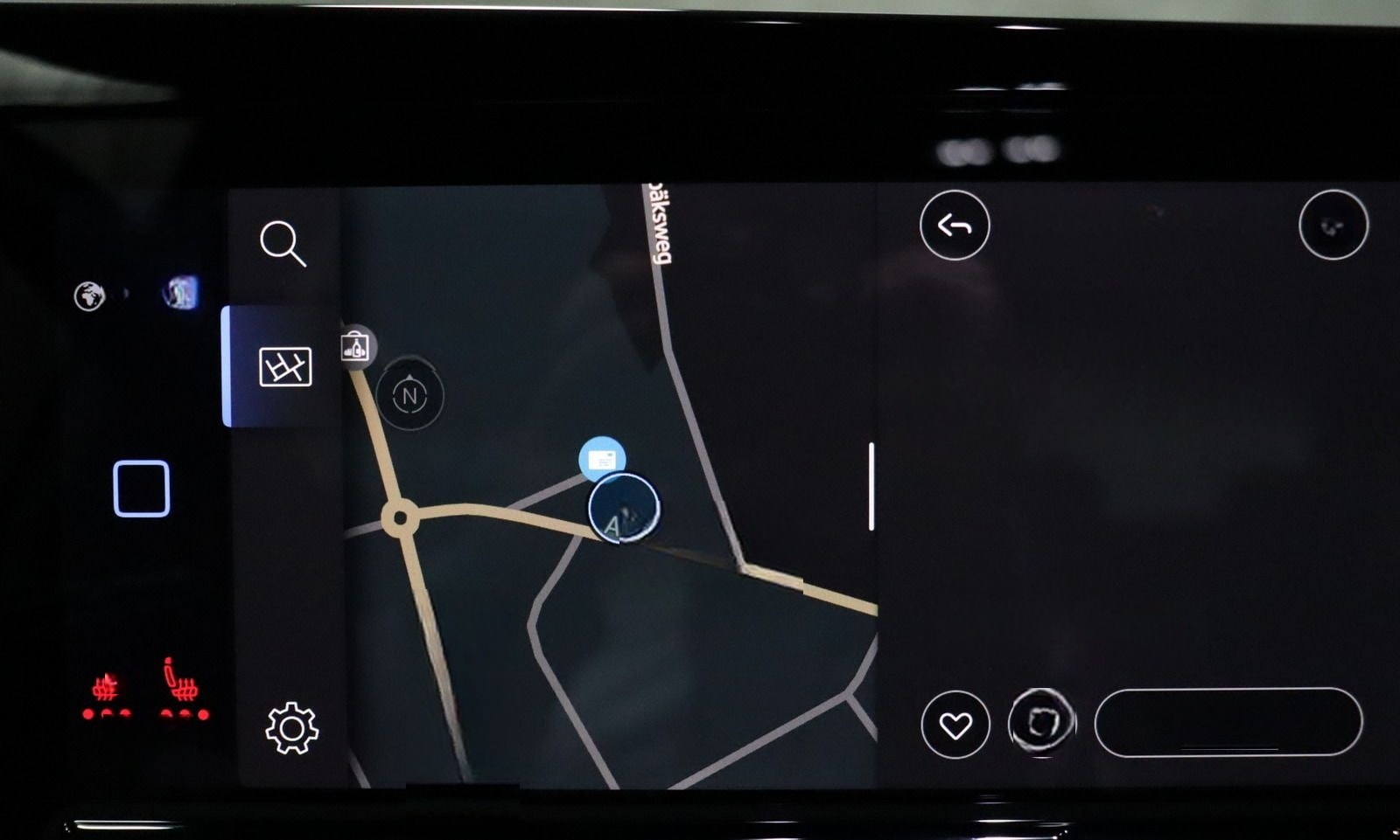 Volkswagen Golf VIII Variant 2.0 TDI DSG Life LED NAVI FLA foto 14