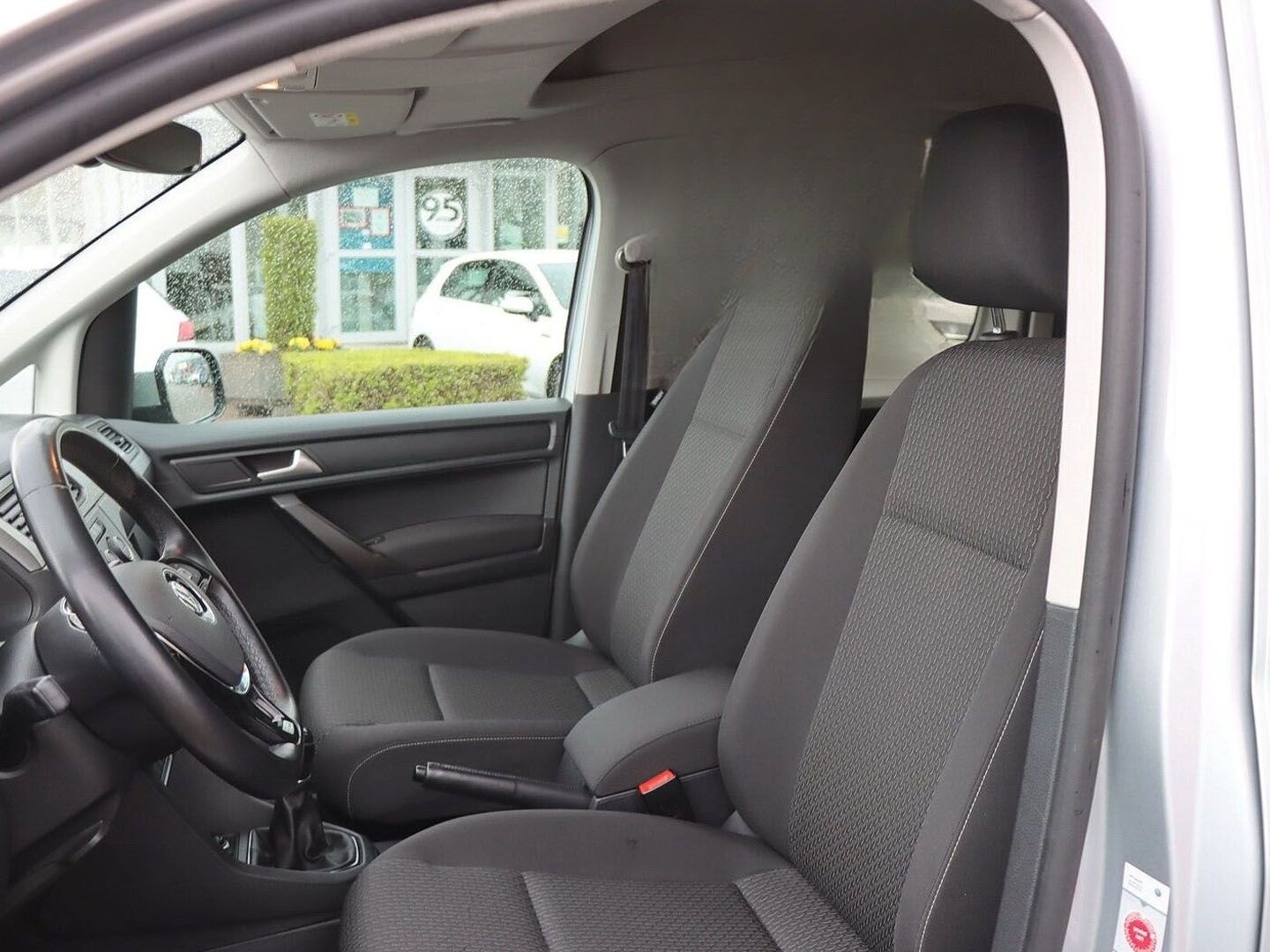 Volkswagen Caddy Trendline 2.0 TDI SCR ACC/AHK/NAVI/SITZHZ. foto 13