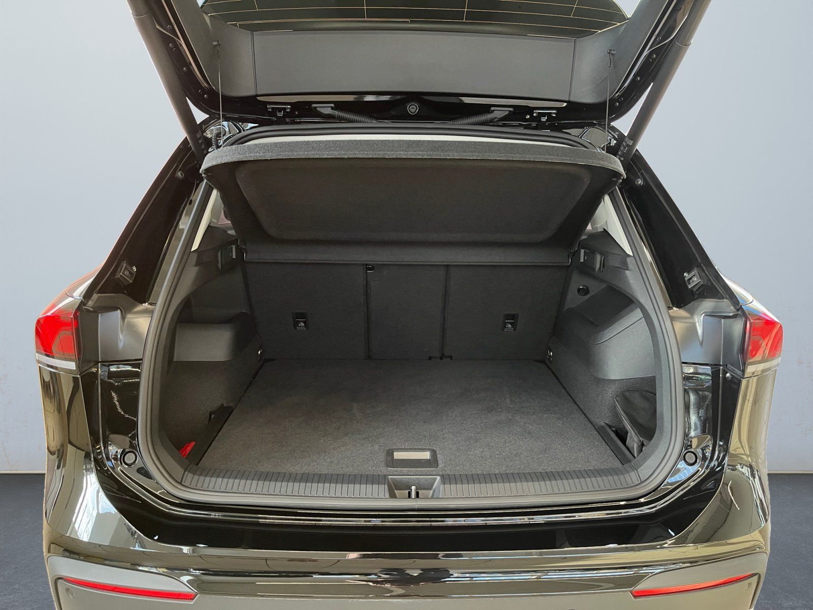 Volkswagen Tiguan Life 1.5eTSI DSG 360°Kamera AHK Schwenkba foto 14