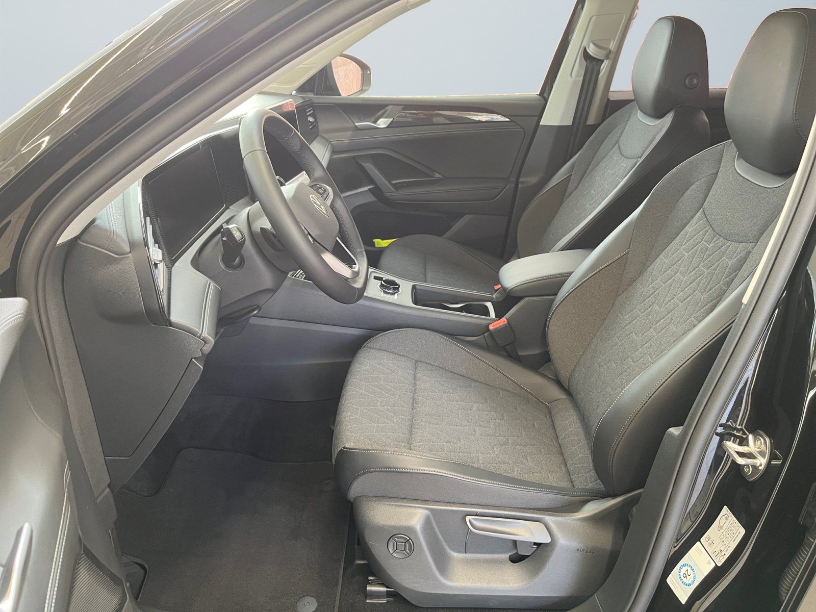 Volkswagen Tiguan Life 1.5eTSI DSG 360°Kamera AHK Schwenkba foto 7