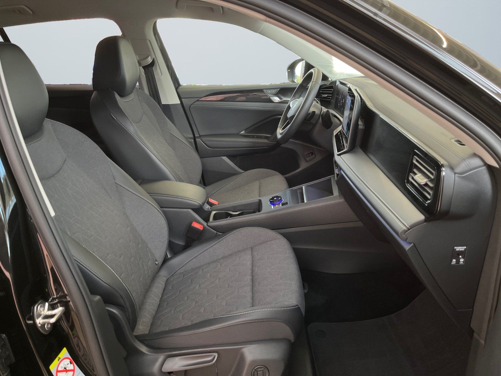 Volkswagen Tiguan Life 1.5eTSI DSG 360°Kamera AHK Schwenkba foto 10