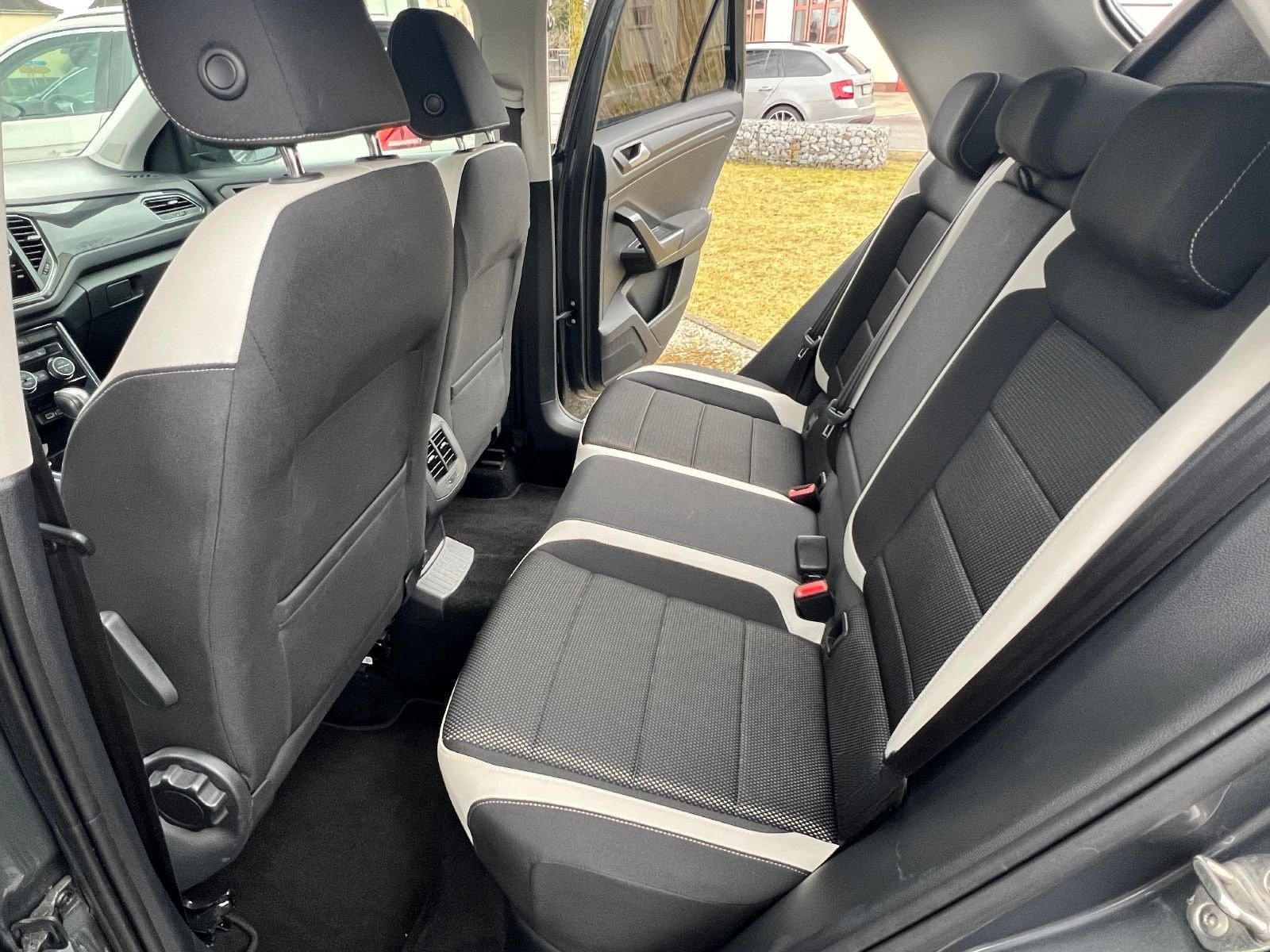 Volkswagen T-Roc Sport ACC, Kamera, el.Hecktür foto 8