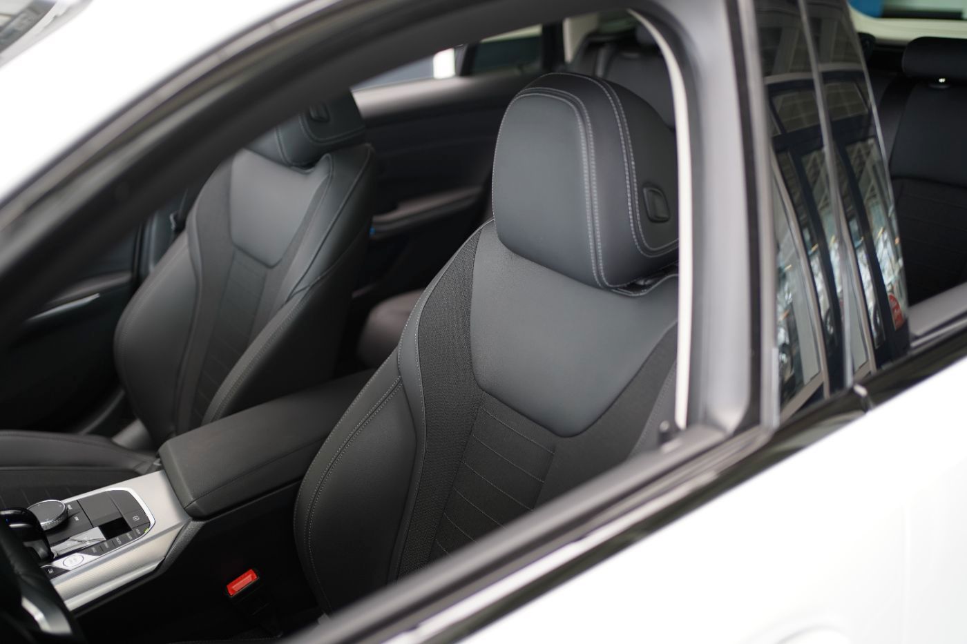 BMW 330e xDri Sport Line +HeadUp+Laserlicht+Komfortz foto 4