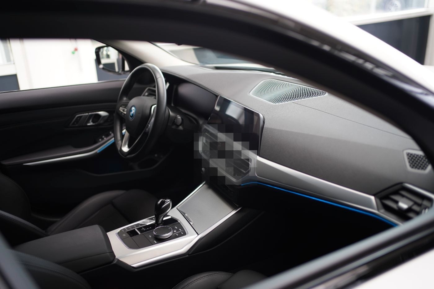 BMW 330e xDri Sport Line +HeadUp+Laserlicht+Komfortz foto 8