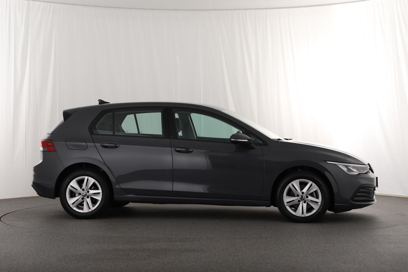 Volkswagen Golf 8 1.5 eTSI Life DSG VIRTUAL LED NAVI ACC AP foto 3