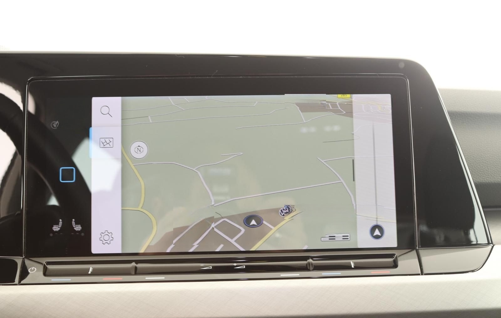 Volkswagen Golf 8 1.5 eTSI Life DSG VIRTUAL LED NAVI ACC AP foto 24