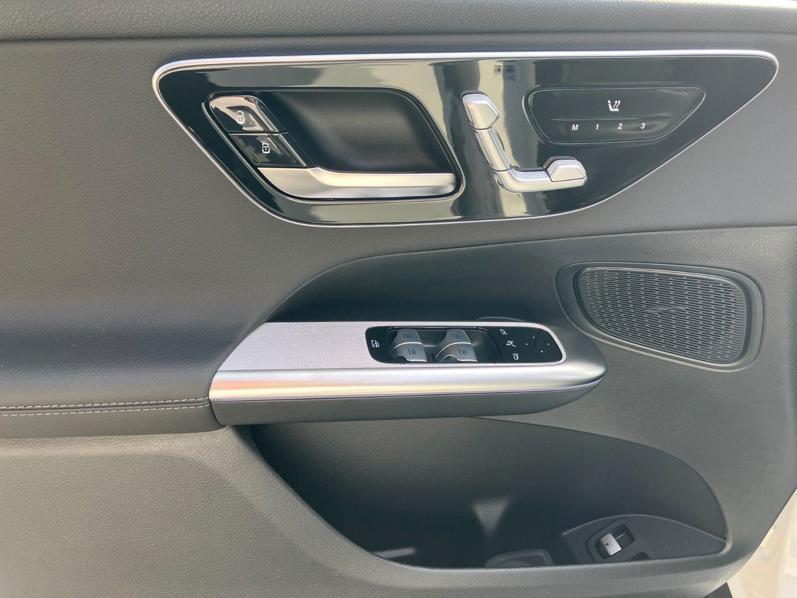 Mercedes-Benz GLC 300 GLC GLC 300 e 4Matic Edition Avantgarde foto 15