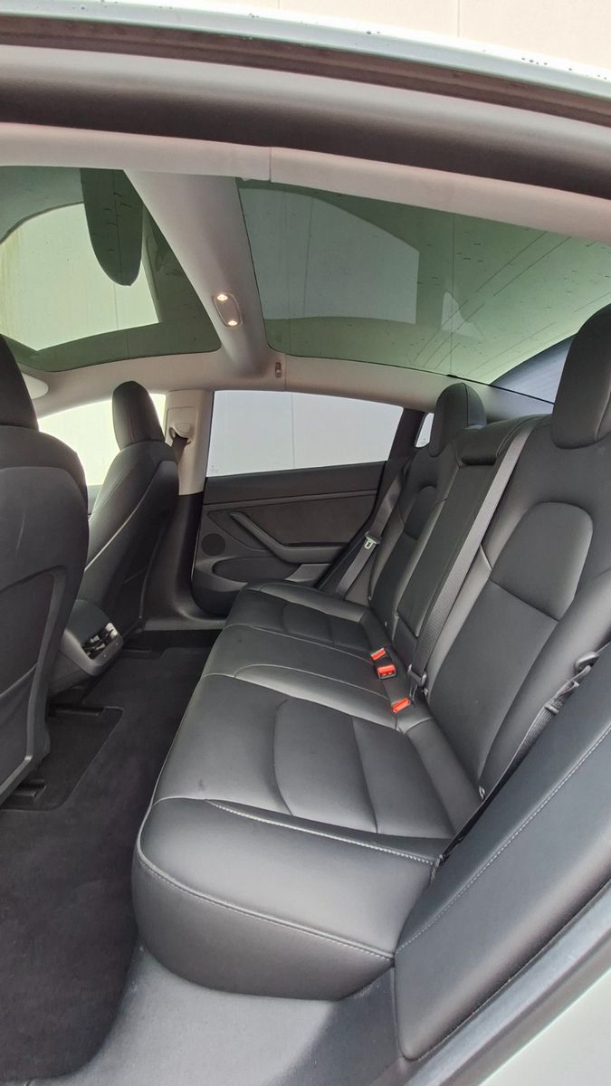 Tesla Model 3 Long Range Dual AWD SOH93% AMD Ryzen foto 6