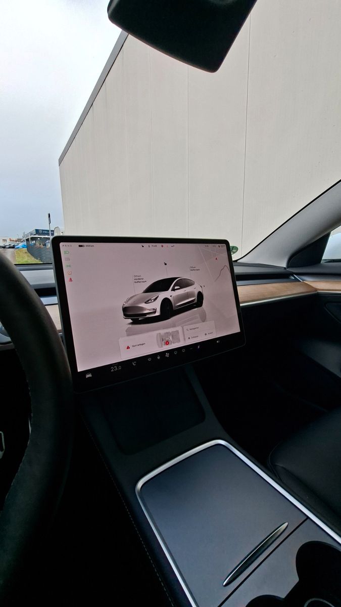 Tesla Model 3 Long Range Dual AWD SOH93% AMD Ryzen foto 7
