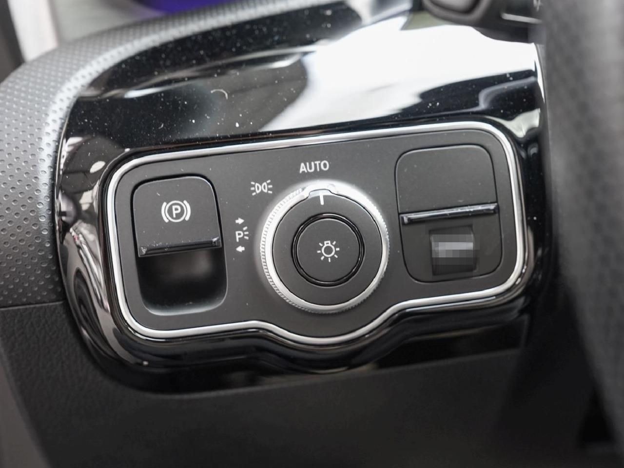 Mercedes-Benz CLA 35 4M SB Night MBUX Navi Distronic Panorama foto 10