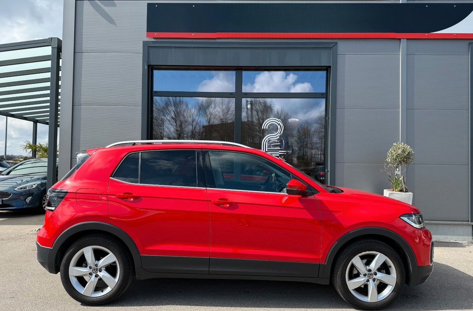 Volkswagen T-CROSS STYLE 1.5 TSI DSG ACC NAVI SHZ LED ASSIS foto 11