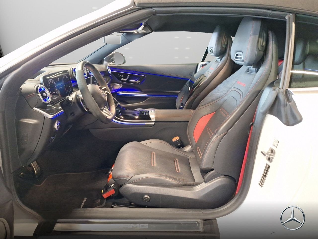 Mercedes-Benz CLE 53 4M+ AMG Cab PREM+/20"/Night/Fahrass+/Digi foto 11