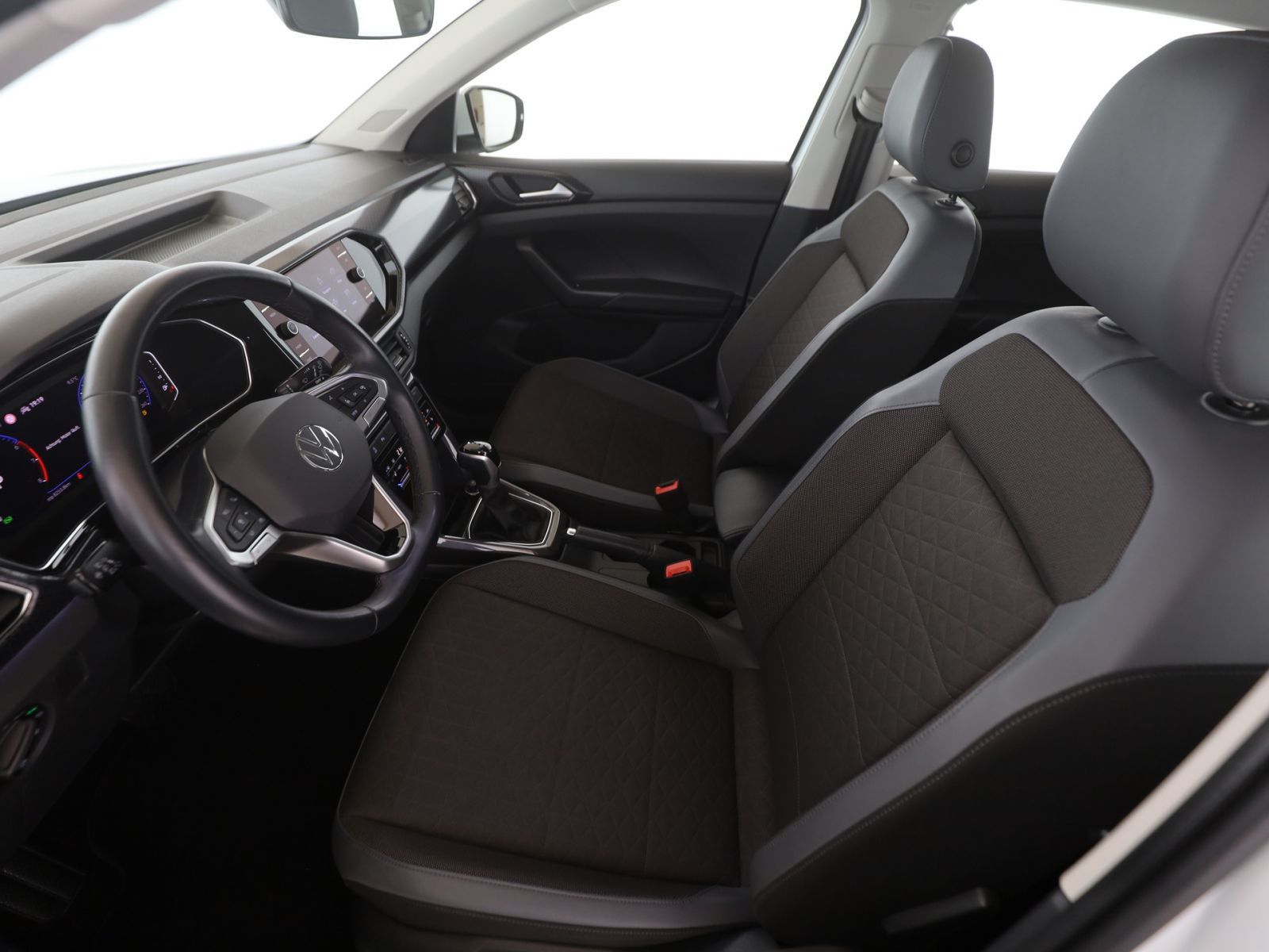 Volkswagen T-Cross 1.0 TSI Style LED+PDC+Navi+AppleCar+IQ.D foto 16