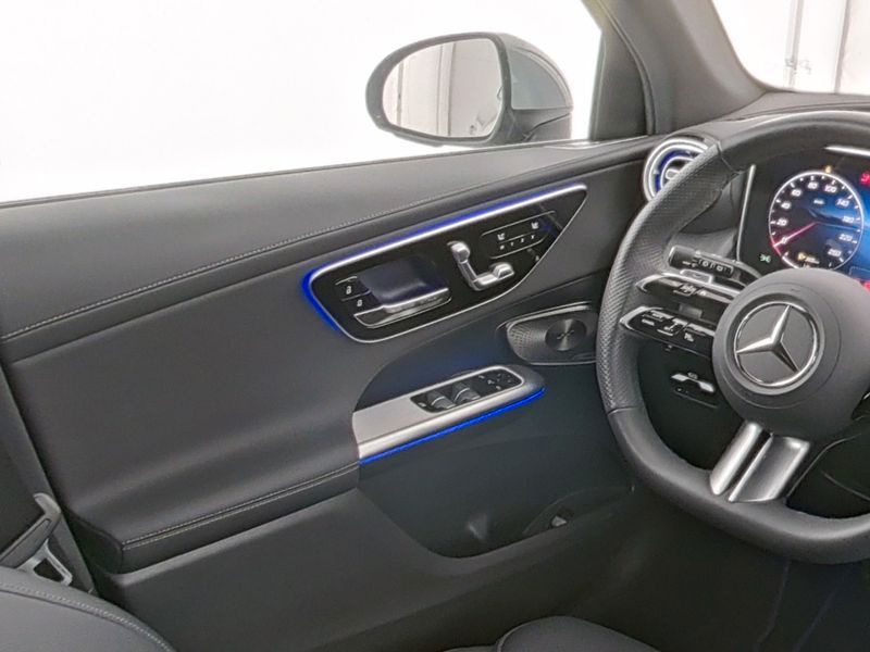 Mercedes-Benz GLC 400 e 4M AMG PANORAMA TRITTBRETT SITZKLIMA foto 8