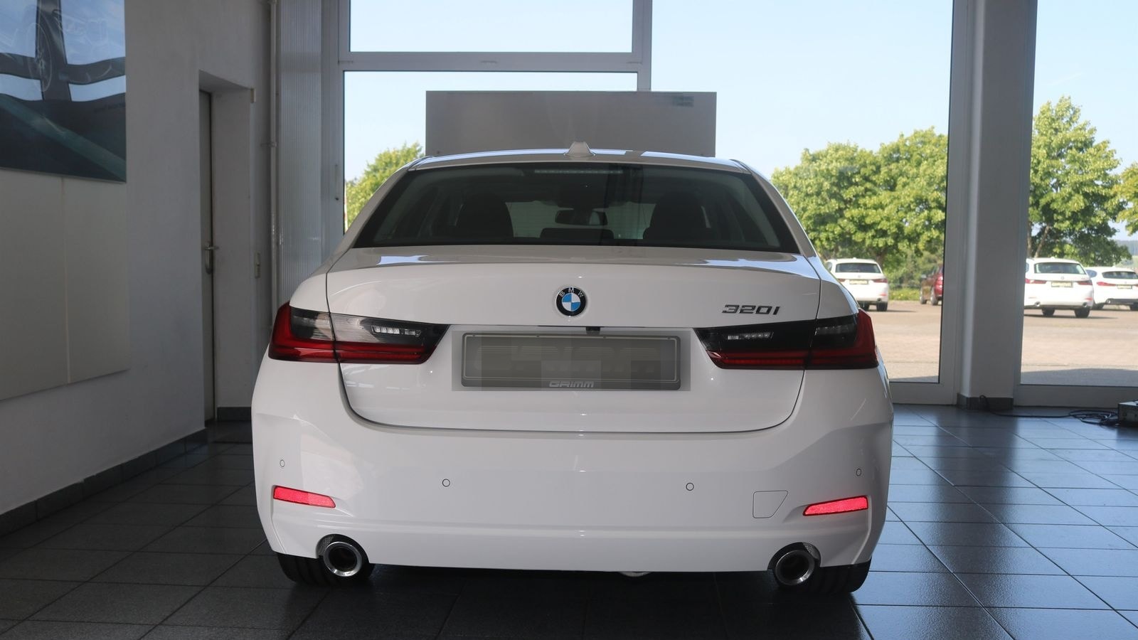 BMW 320i NP 61850, Driv.Ass. Prof., AHK, el.Sitze, H foto 4