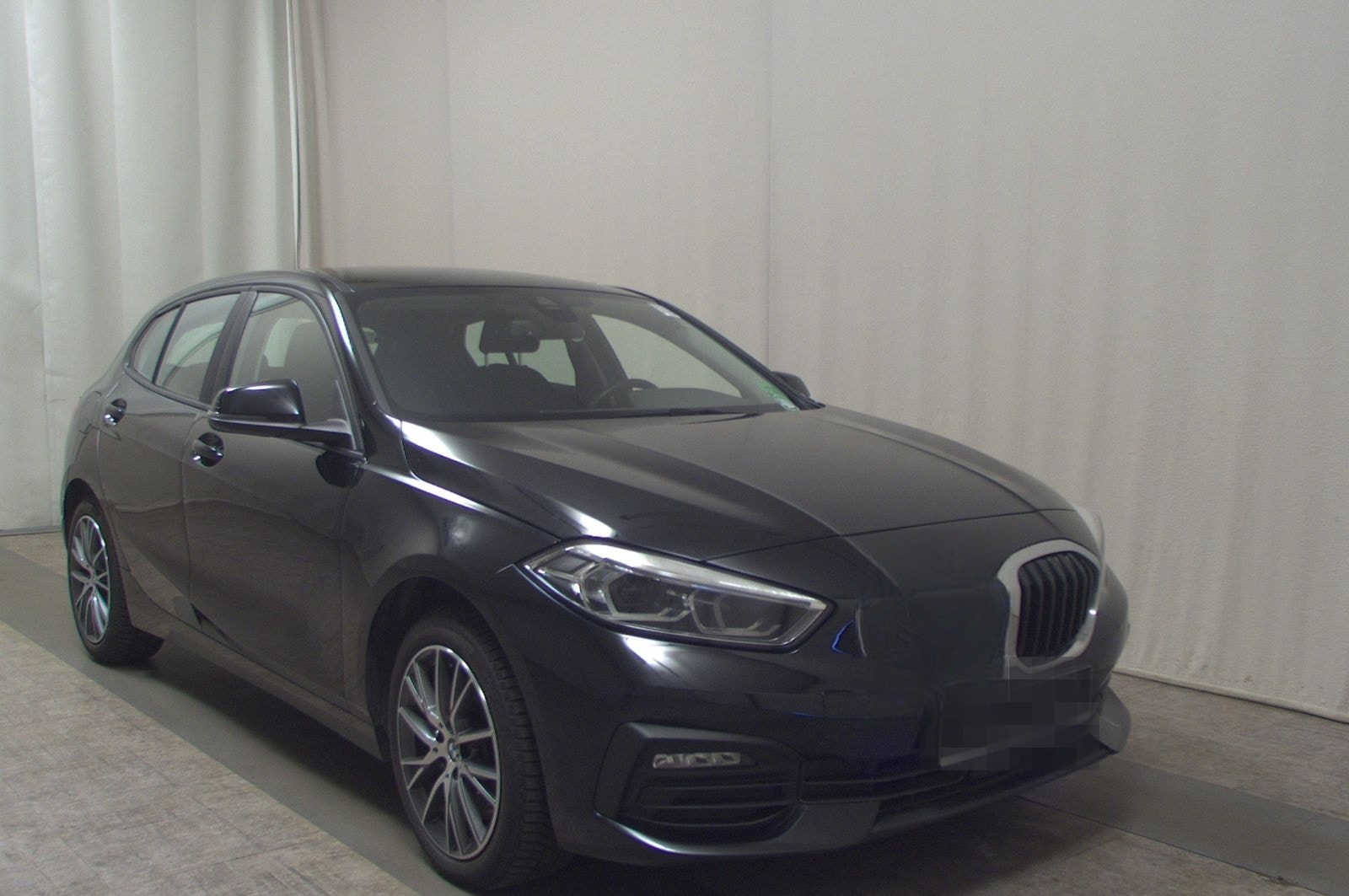 BMW 120dA Advantage Navi LED LC-Pro PDC Shz Tempomat foto 3