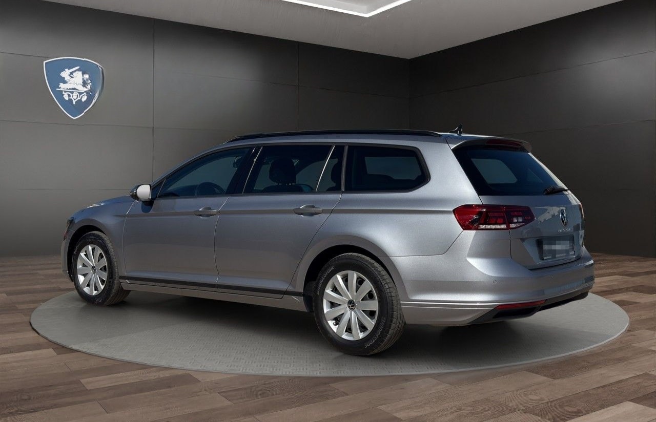 Volkswagen Passat Var. 1.5 TSI Basis AHK+KAMERA+NAVI+PDC foto 7