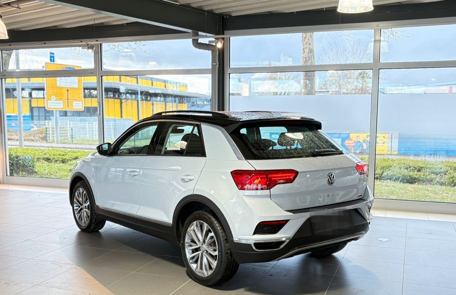 Volkswagen T-Roc Style 4Motion* Automatik* Panorama* Apple* foto 6