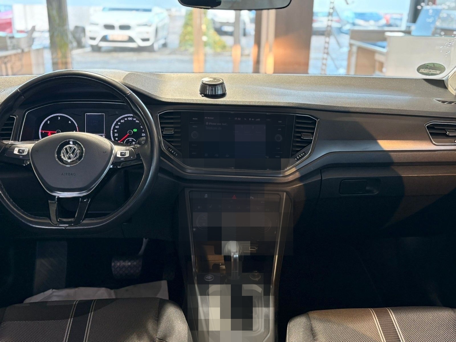 Volkswagen T-Roc Style 4Motion* Automatik* Panorama* Apple* foto 9