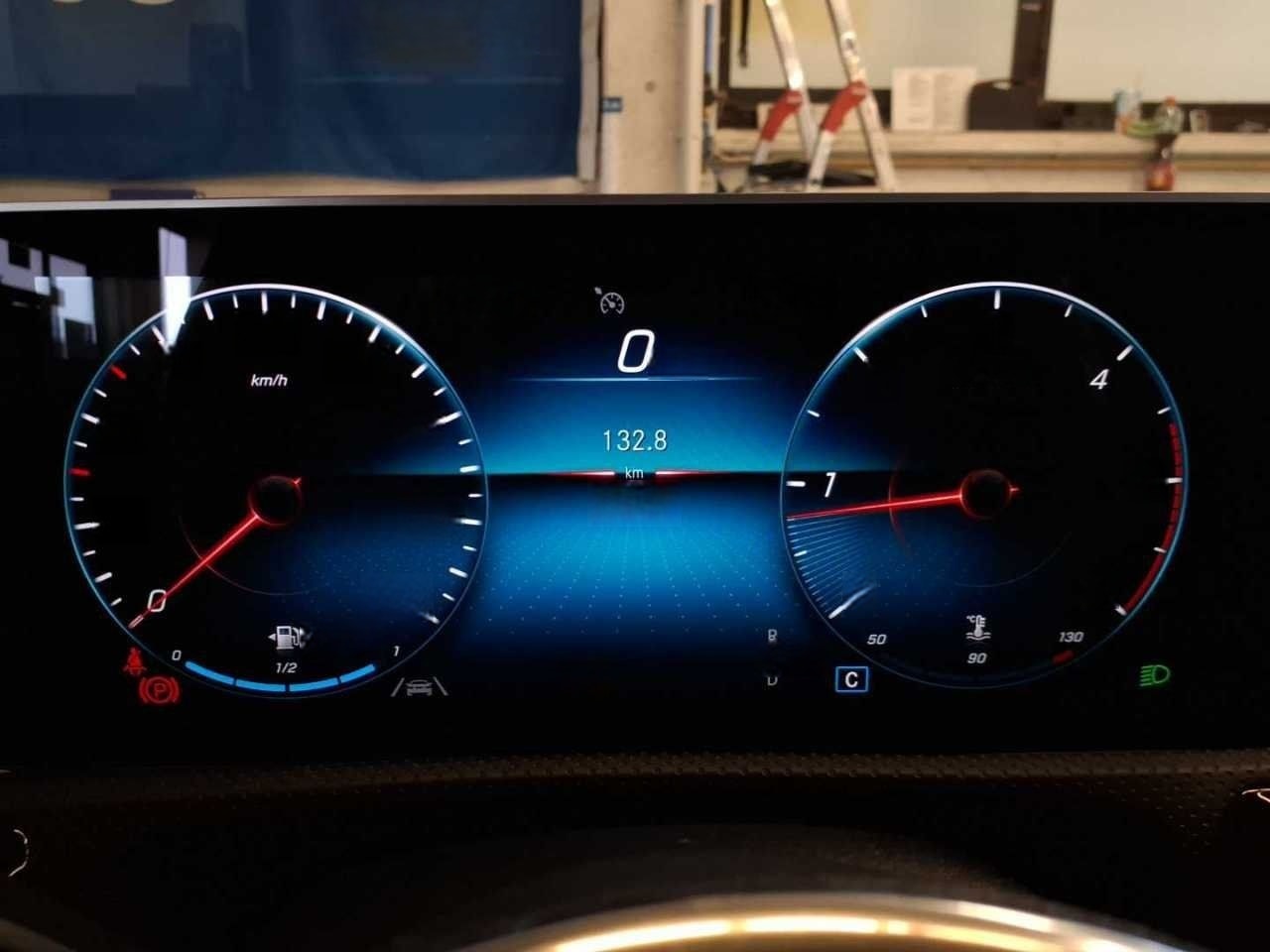 Mercedes-Benz A 200 d Progressive Pano S-Dach SpoSi Key Lane foto 9