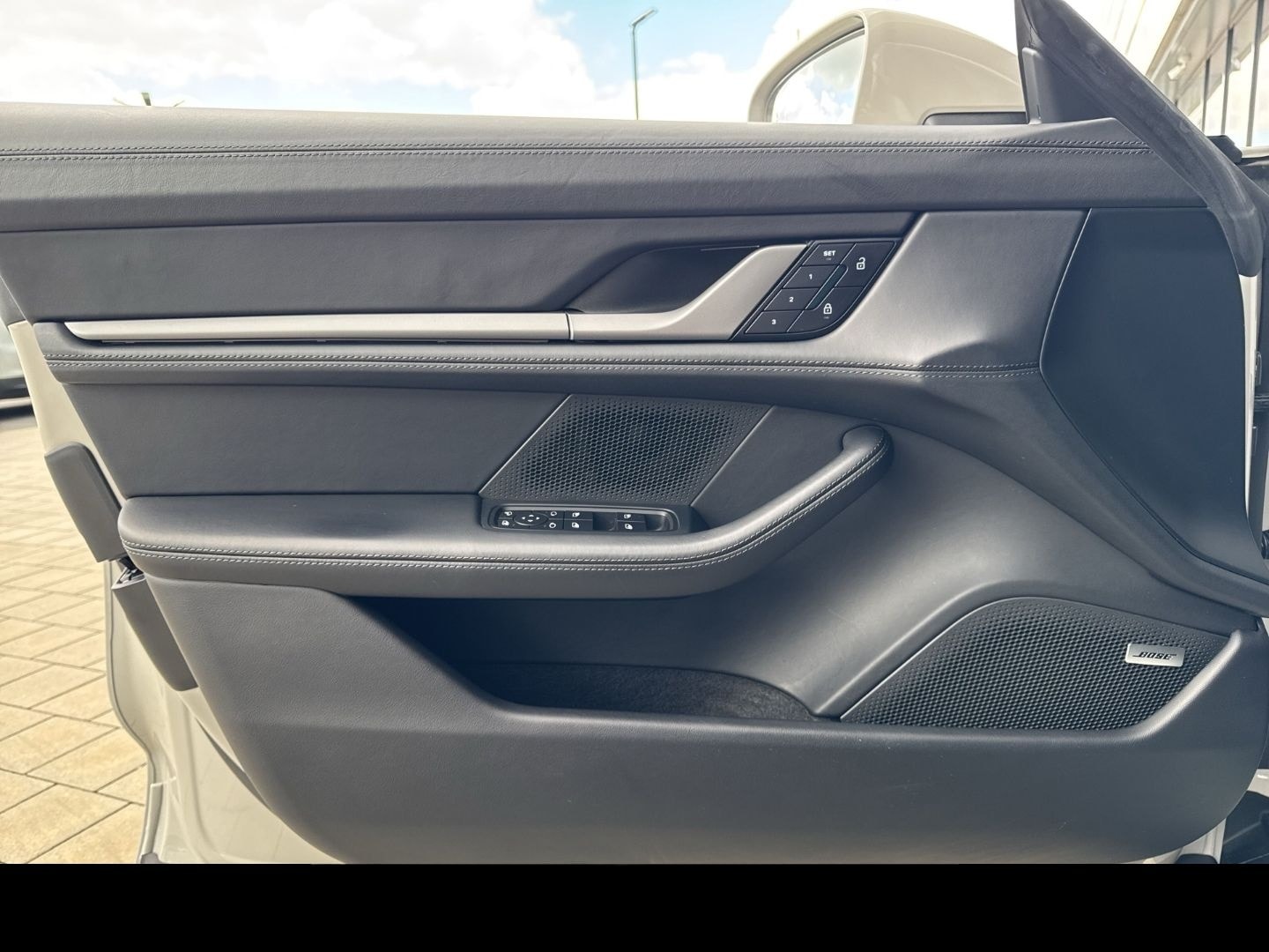 Porsche Taycan 4S Head-Up BOSE 20-Zoll Panoramadach foto 19